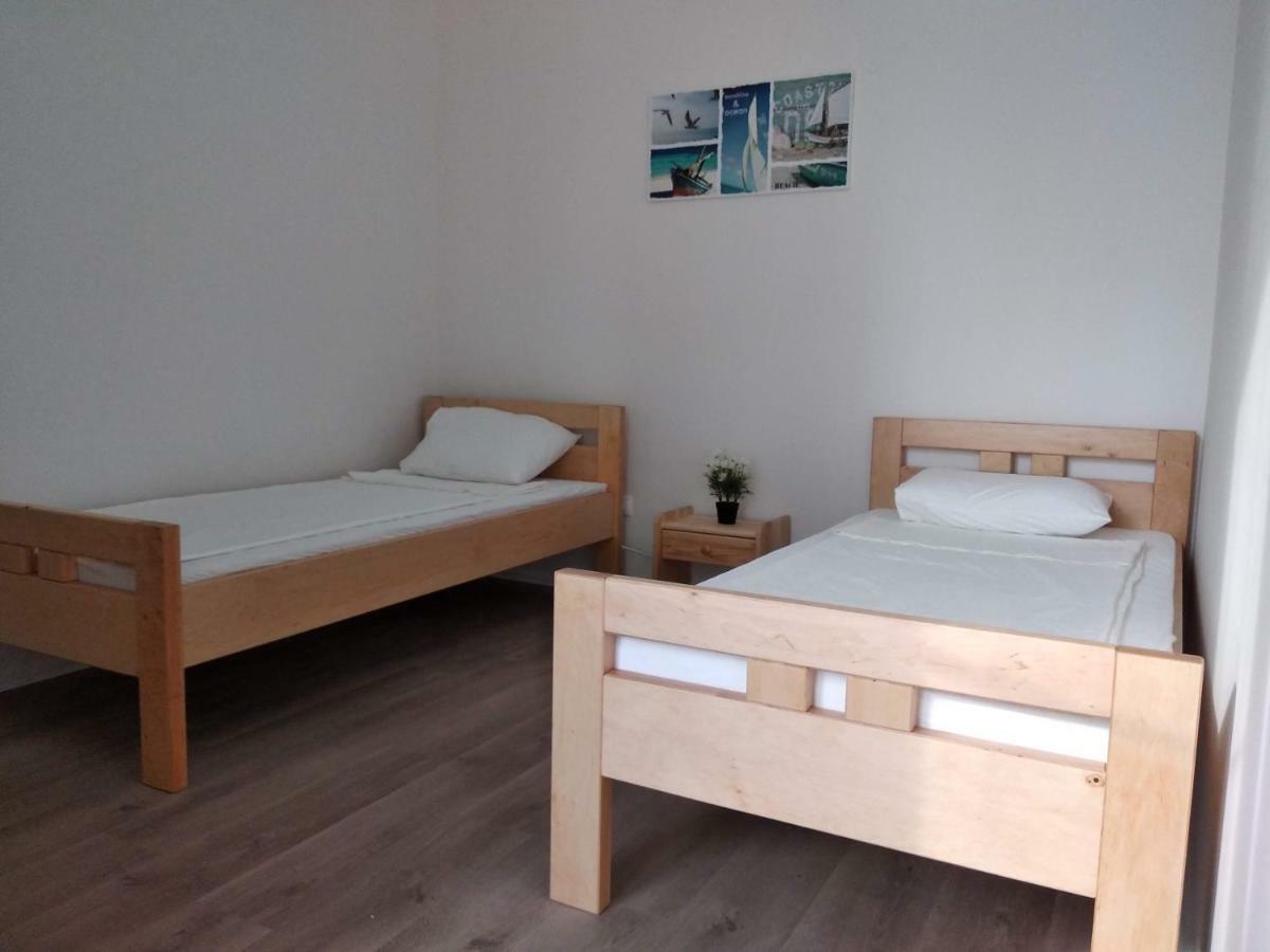 Kate & Jenny Apartments - Cosy Place In The City Center Братислава Экстерьер фото